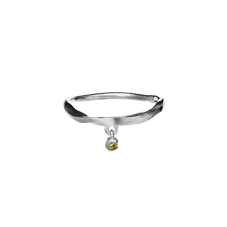 MAANESTEN E Alphabet Ring